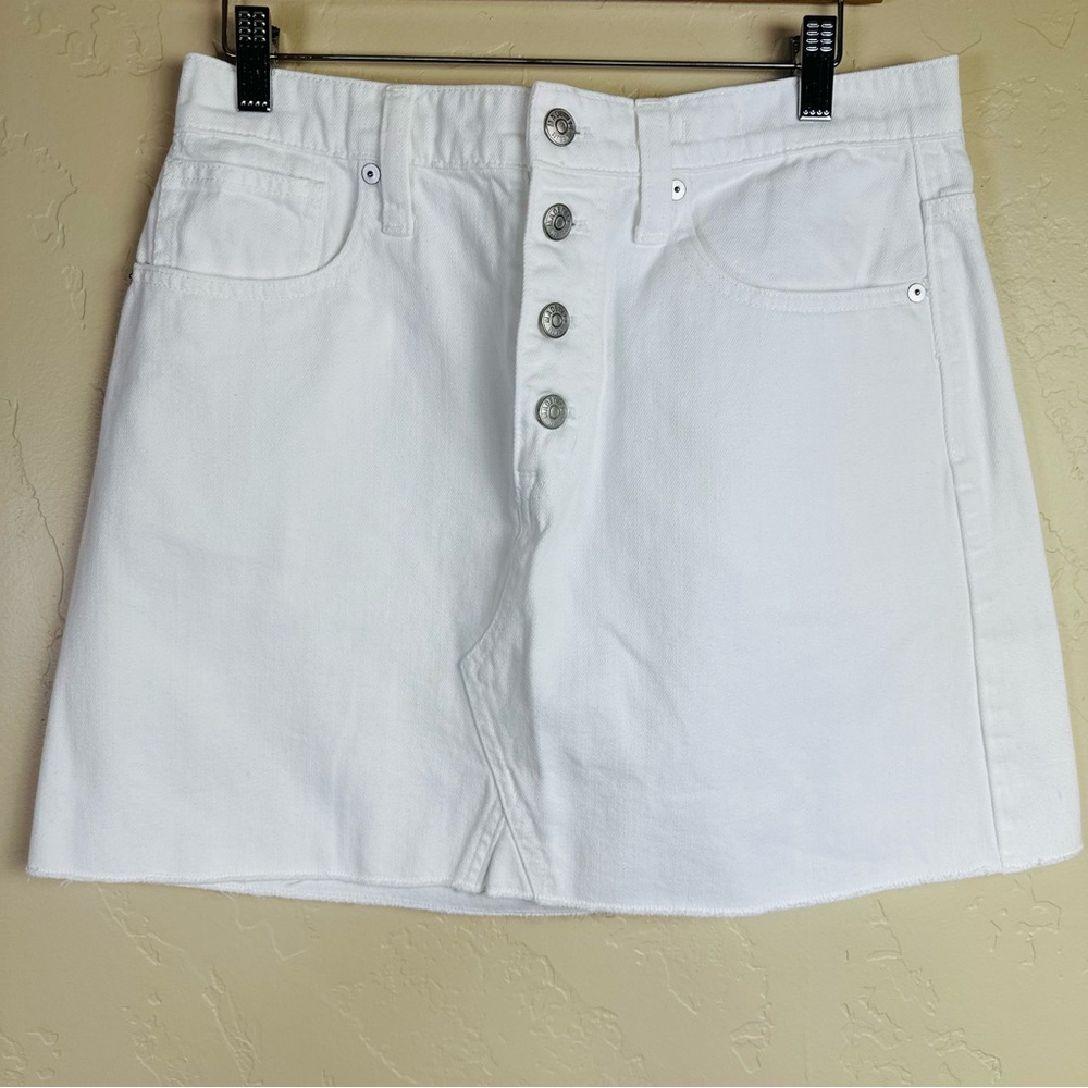 Madewell Women’s Rigid Denim A-Line Mini Skirt, Tile White Button-Front Edition - Picture 5 of 10